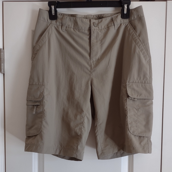 REI Shorts Rei Cargo Hiking Shorts Euc Poshmark